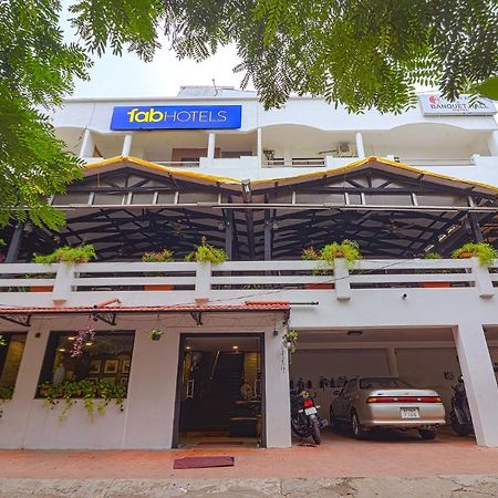 Fabhotel A&M - Nr Lv Prasad Institute, Banjara Hills Hyderabad Bagian luar foto