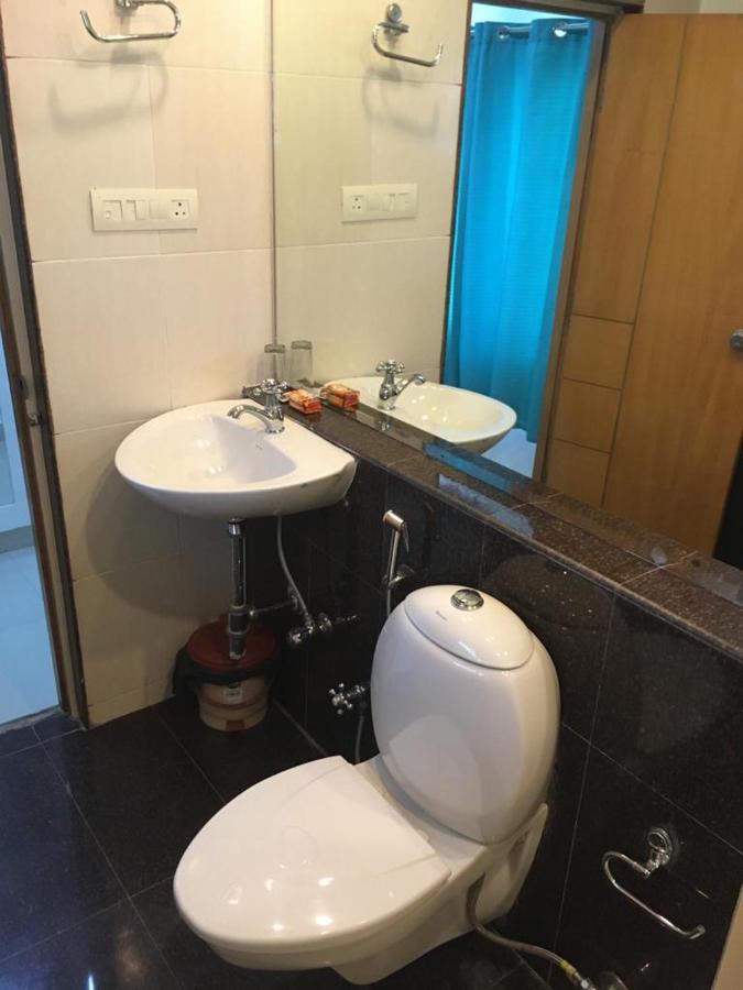 Fabhotel A&M - Nr Lv Prasad Institute, Banjara Hills Hyderabad Bagian luar foto
