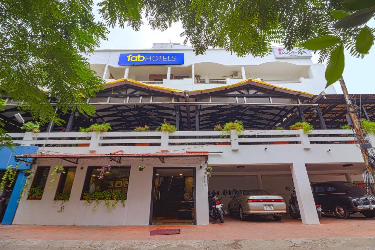 Fabhotel A&M - Nr Lv Prasad Institute, Banjara Hills Hyderabad Bagian luar foto